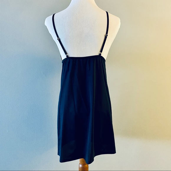 Red and Black Negligée from La Senza - Picture 4 of 5